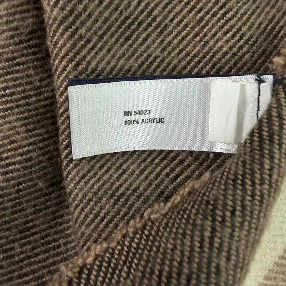 GAP scarf fringed